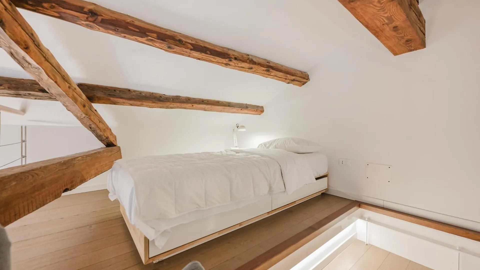 Appartamento Casa Dell'Aquila - Murano - 10 Min From Venice - Wifi