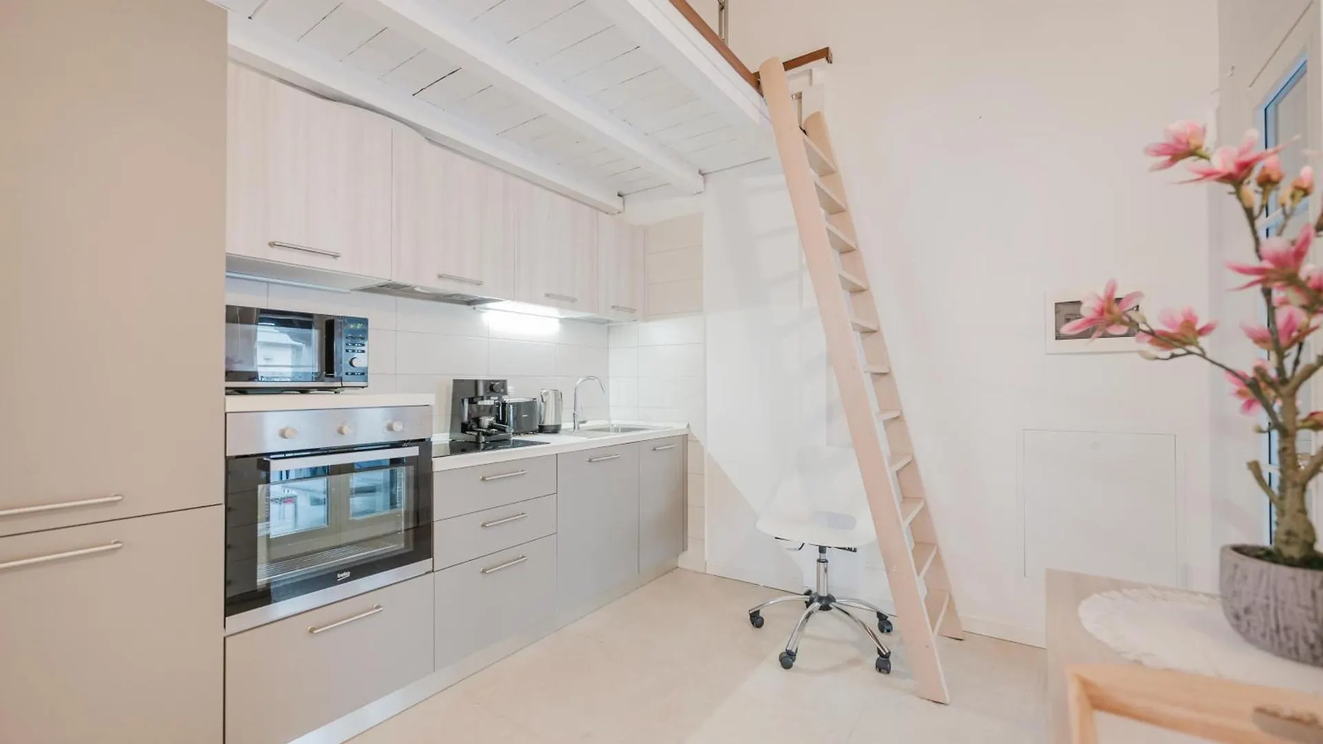 Casa Dell'Aquila - Murano - 10 Min From Venice - Wifi